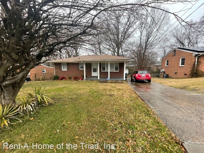 Building Photo - 3 br, 1 bath House - 1903 Phillips Ave