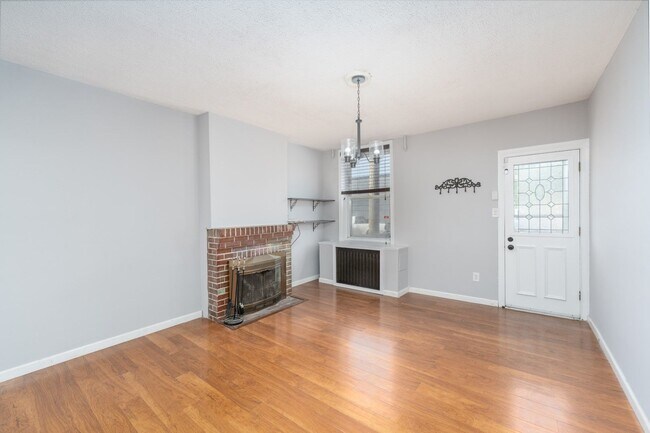 Building Photo - 505 Grundy St