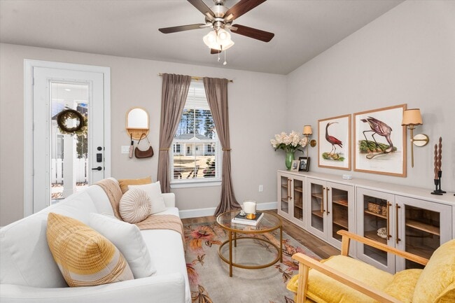 Building Photo - Boardwalk Village