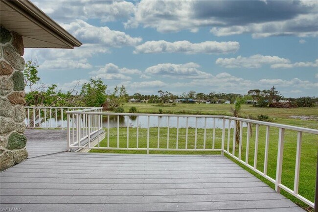 Foto del edificio - 5917 Littlestone Ct