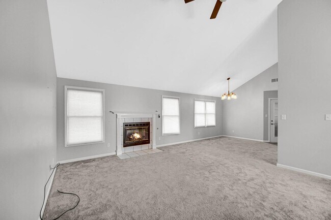 Foto del edificio - 2848 W 64th Ct