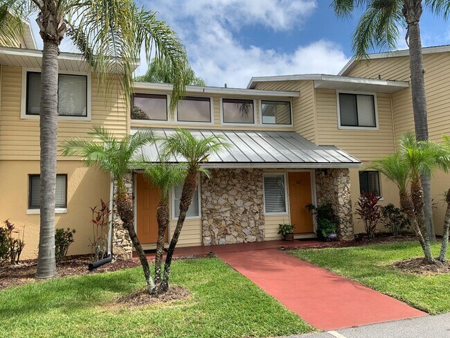 Foto del edificio - 2777-1110 N. Poinciana Blvd, Kissimmee, FL...