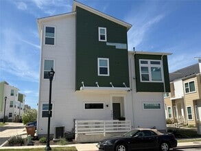 Building Photo - 4200 Margarita St