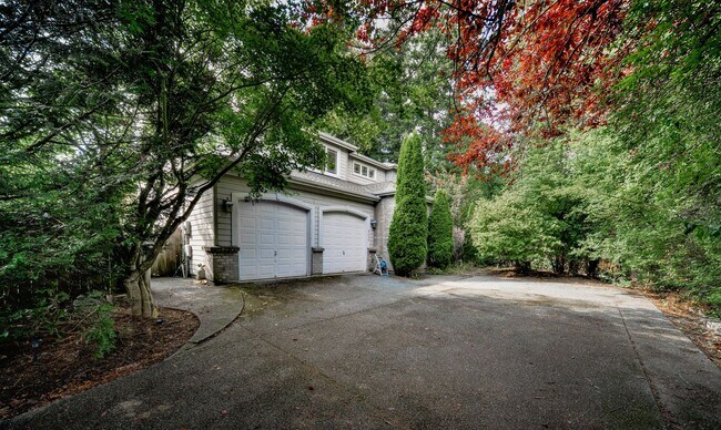 Foto del edificio - Nice 5 Bed / 2.5 bath house for rent in Kenmore.