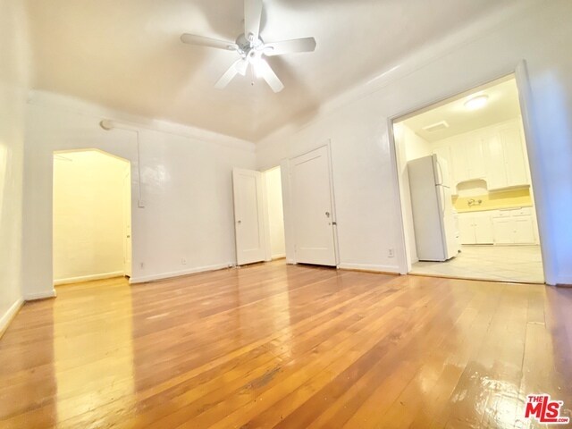 Building Photo - 608 S Dunsmuir Ave
