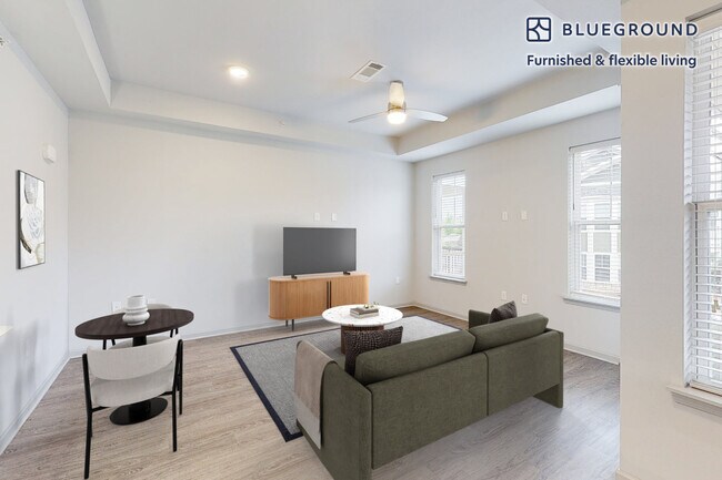 Building Photo - 4300 Swanson Wy