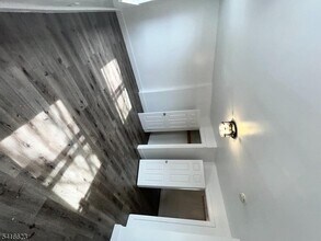 Building Photo - 21 Tillinghast St