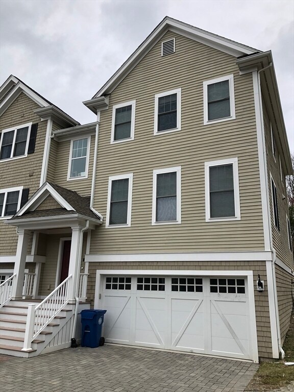 Building Photo - 4 Reserve Way