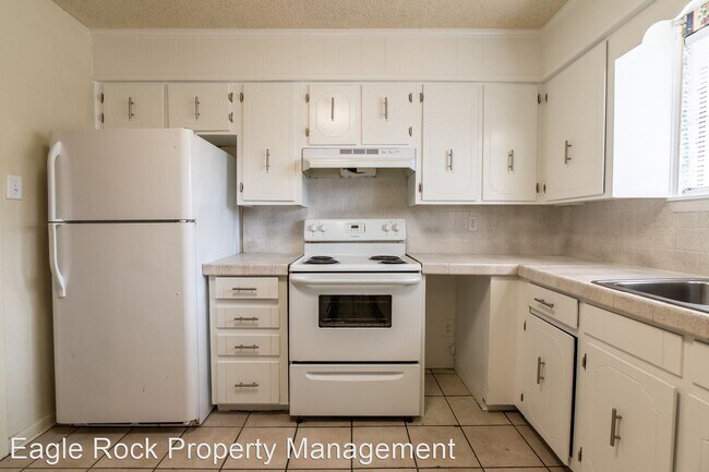 Building Photo - 3 br, 2 bath House - 2120 Fendley  Drive