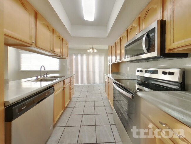 Foto del edificio - 15614 N 55th Ave