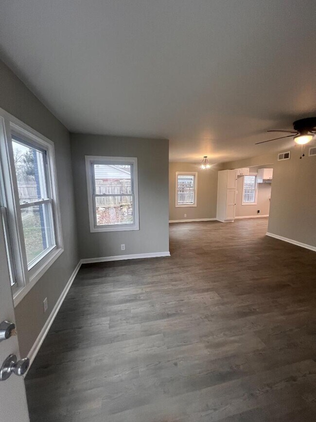 Foto del edificio - 1501 Covert Ave