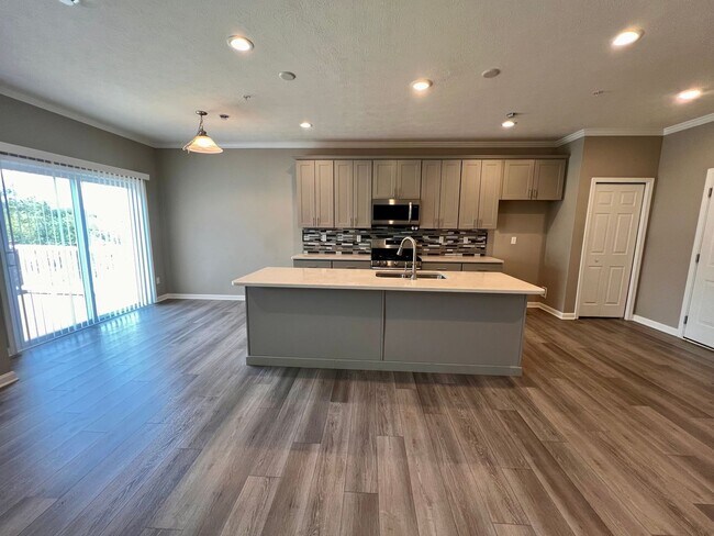 Foto del edificio - Imperial - 3 Bedroom 2.5 Bathroom - Large ...