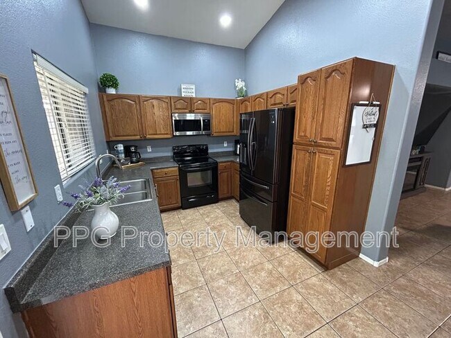 Foto del edificio - 15500 N 136th Ln