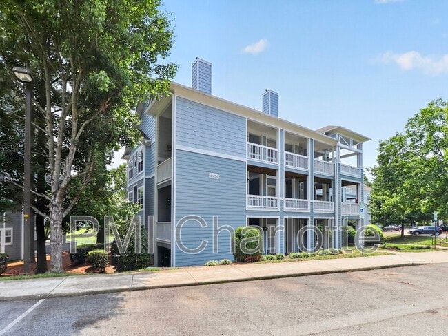 Building Photo - 18736 Nautical Dr