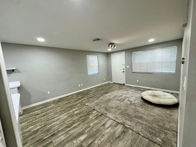 Foto del edificio - 1415 Diego St