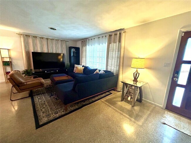 Building Photo - 4436 Loring Pl