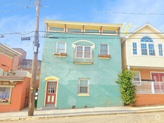 Building Photo - 119 Depew Ave