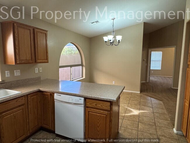 Foto del edificio - 12310 W Marshall Ave