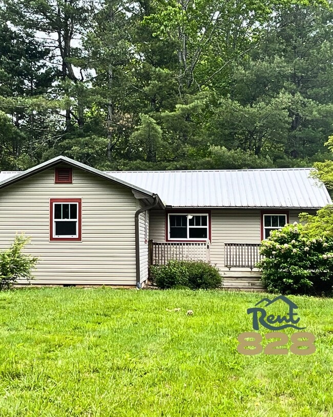 Building Photo - 726 Brookside Camp Rd Building Photo - 726 Brookside Camp Rd