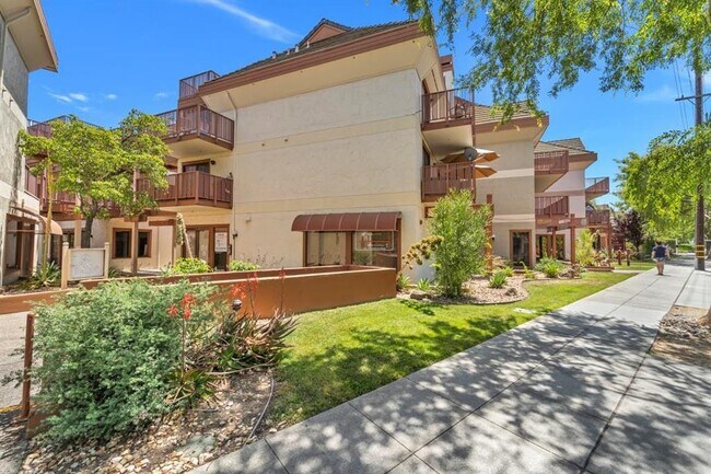 Photo - 4149 El Camino Way Apartment