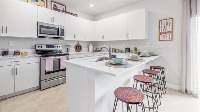 Foto del edificio - 24613 SW 117th Ct