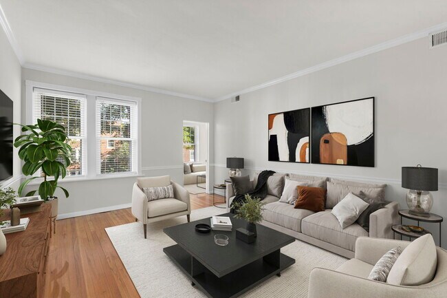 Foto del edificio - 6300 Southwood Ave