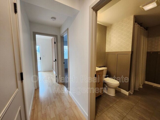 Foto del edificio - 3841 Sycamore Loop