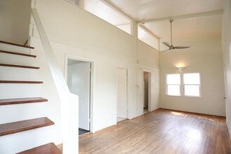 Building Photo - 1712 Sherman Ave