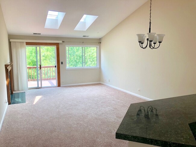 Building Photo - 8225 Ripple Ridge