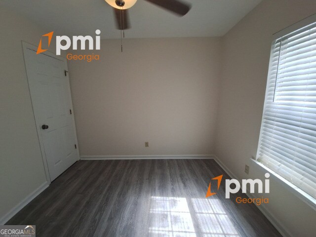 Foto del edificio - 2055 Pine Cone Dr SW