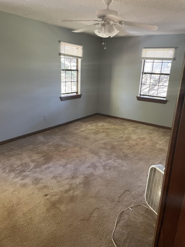 373 Jennys Cove Rd, Cleveland, GA 30528 House Rental in Cleveland, GA