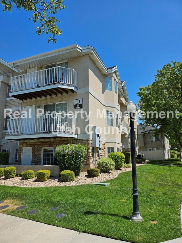 Primary Photo - Orem Condo 2 Bedroom 2 Bathroom