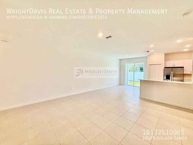Foto del edificio - 10409 Golden Sands Ave