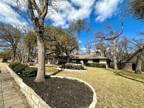 Building Photo - 11740 D-K Ranch Rd