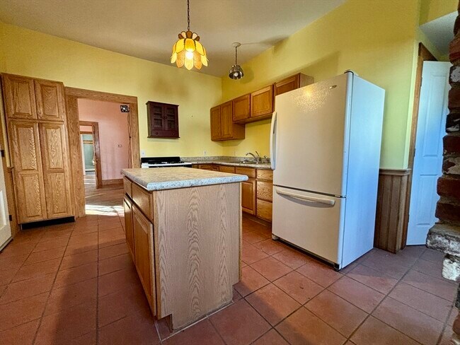 Foto del edificio - 527 Main St