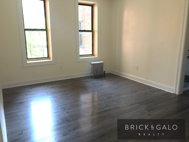 Building Photo - 1012 Ocean Ave