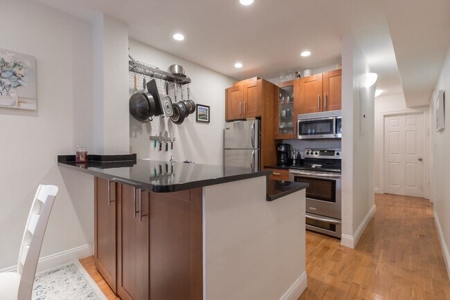 Foto del edificio - 19 Garrison St