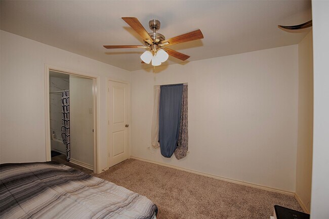 Foto del edificio - 2802 Canfield St