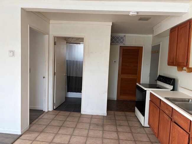 Building Photo - 36564 Bismark Rd