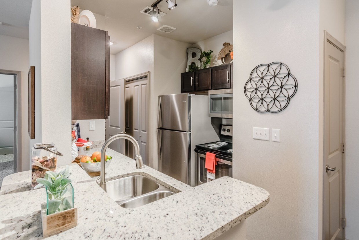 Riverside Apartments Arlington, TX