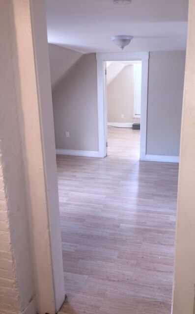 Foto del edificio - 5714 Bridge ave