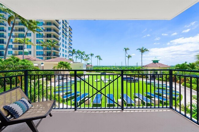 Building Photo - 610 W Las Olas Blvd