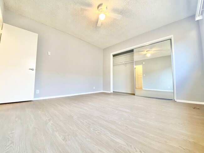 Building Photo - 3671 Midvale Ave Los Angeles, CA 90034