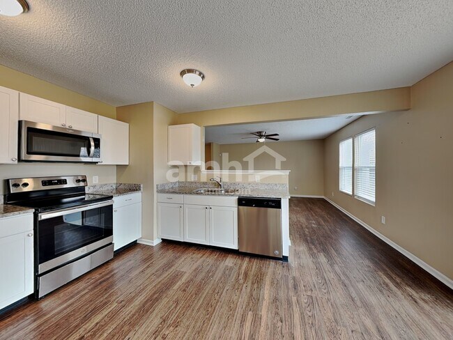 Building Photo - 9551 W Stargazer Dr