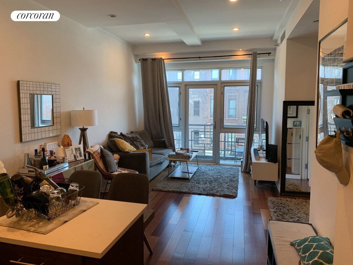 Foto principal - 397 Greene Ave