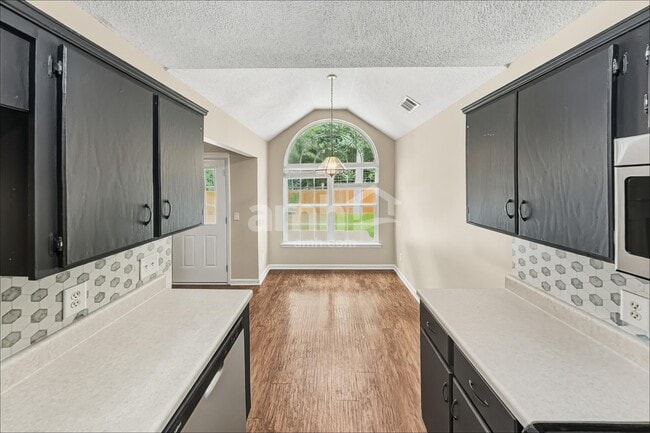 Building Photo - 83 Yellow Jasmine Ct