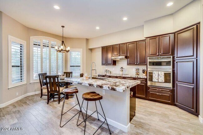 Foto del edificio - 26626 N 45th Pl