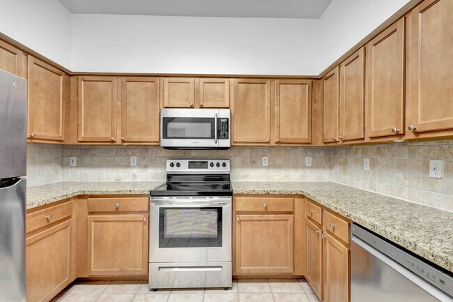 Building Photo - 826 Dakota Dr