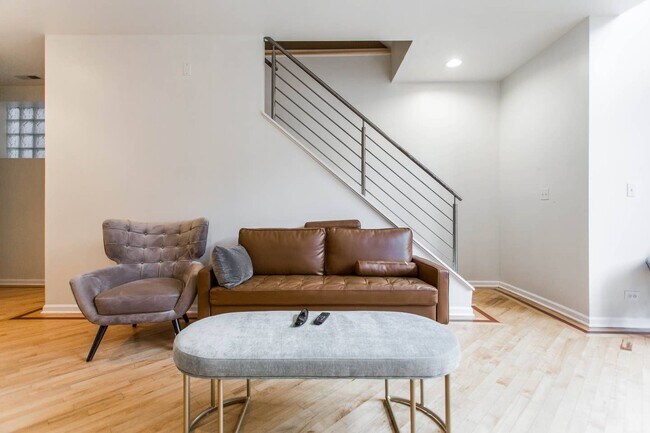 Foto del edificio - 1235 N Cleaver St