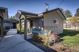 Building Photo - 2894 N Julie Ann Ct
